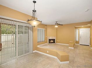 2715 Lake Pointe Dr UNIT 121, Spring Valley, CA 91977