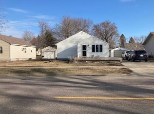 679 2nd Ave, Brewster, MN 56119