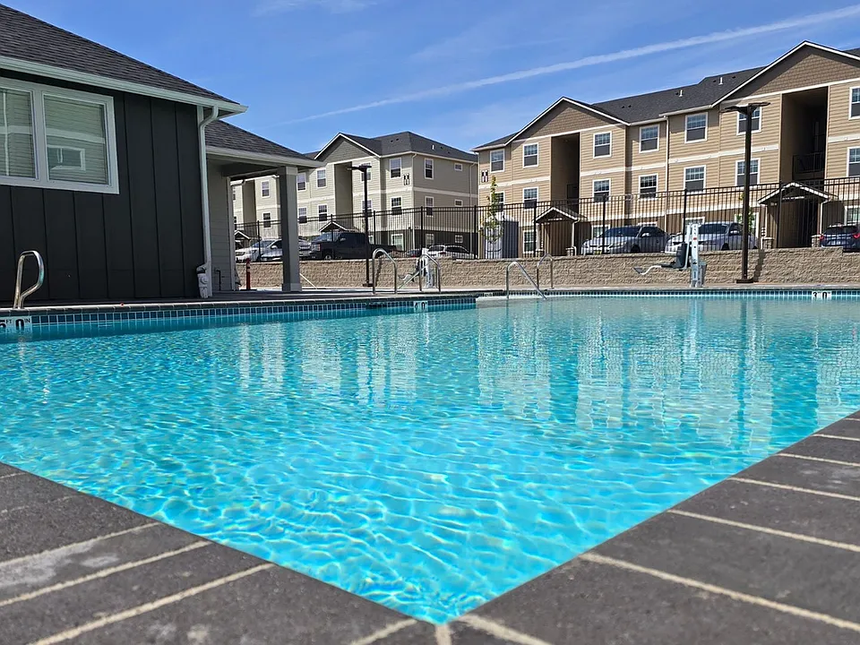 Eagle Pointe