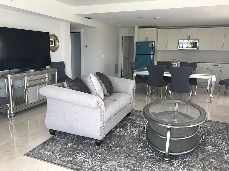 482 Summerland Rd #3 — Photo 4