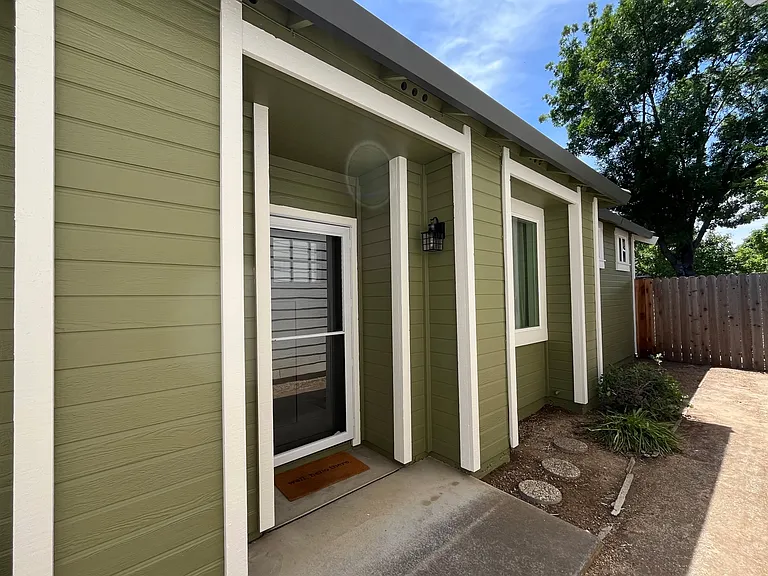 9322 Laguna Pointe Way — Photo 24