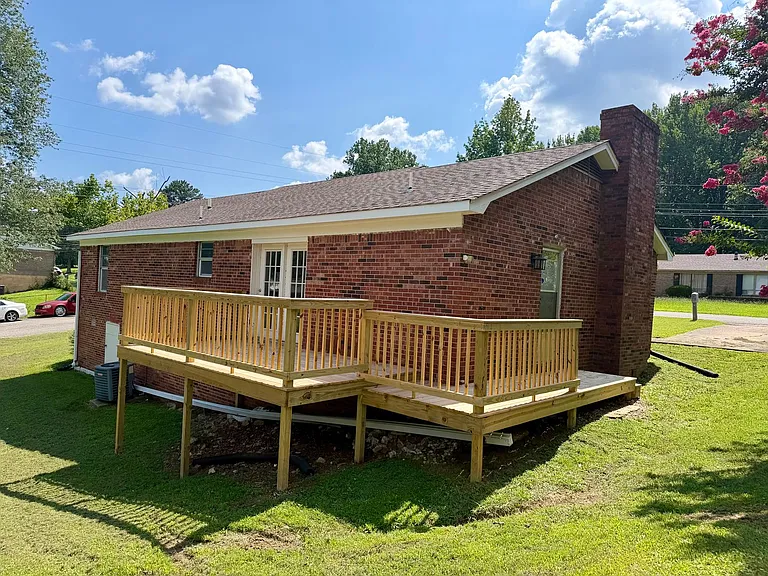 66 Kipling Dr — Photo 2