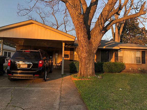 3rd image of 4117 Parkway Dr