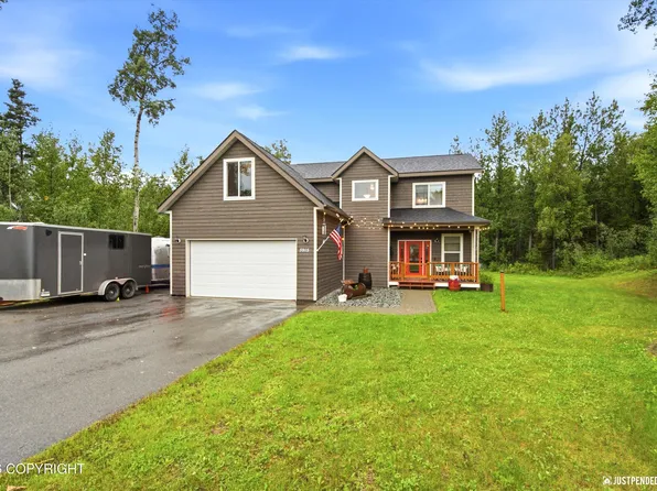 5915 E Summit Cir, Wasilla, AK 99654