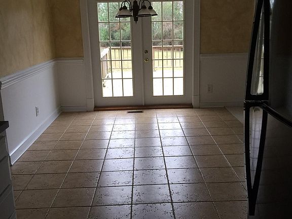 4th image of 622 Hounds Tooth Ct