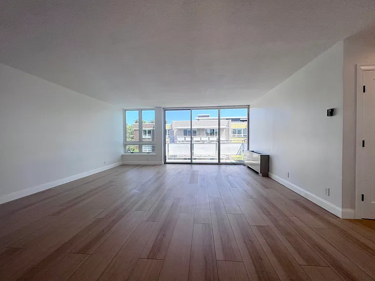 50 Park St #41 — Photo 6