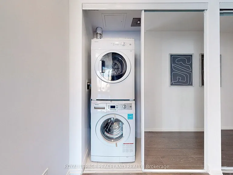 68 Shuter St #1810 — Photo 20