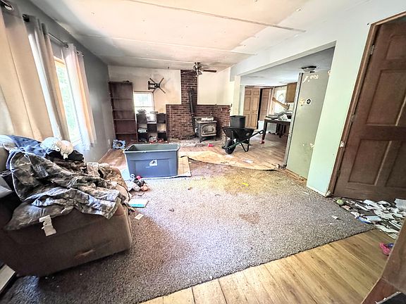 5th image of 7022 S Queens Hwy