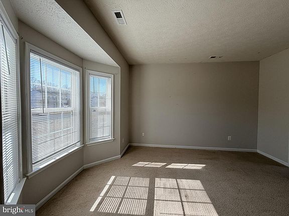 5th image of 35391 Pheasant Ridge Rd