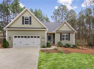90 Old Hunt Rd, Pinehurst, NC 28374