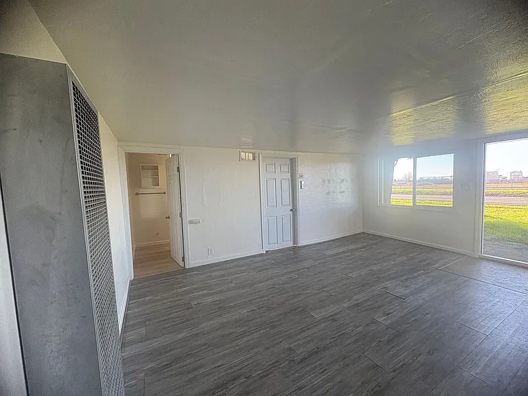 4633 Arboga Rd — Photo 7