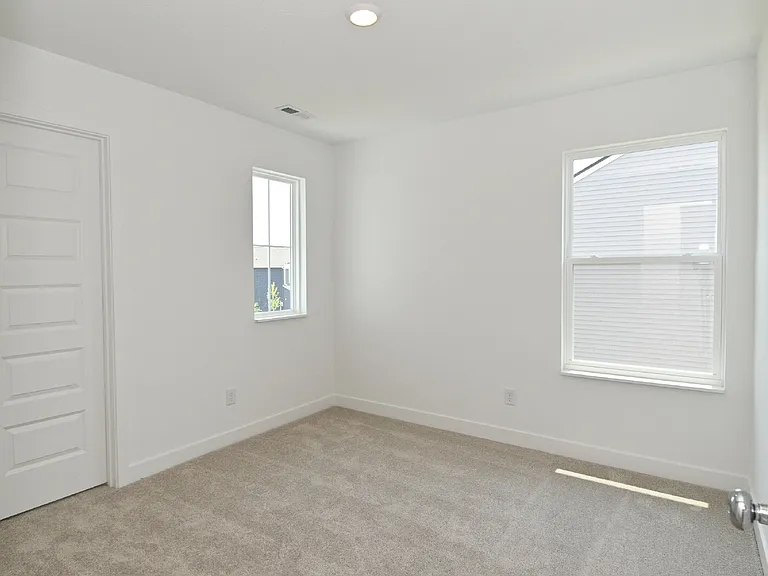 8118 Ridge Line Dr — Photo 30