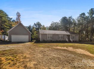 776 Pine Log Ford Rd, Travelers Rest, SC 29690