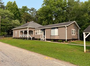 4995 Reservoir Dr, Douglasville, GA 30135