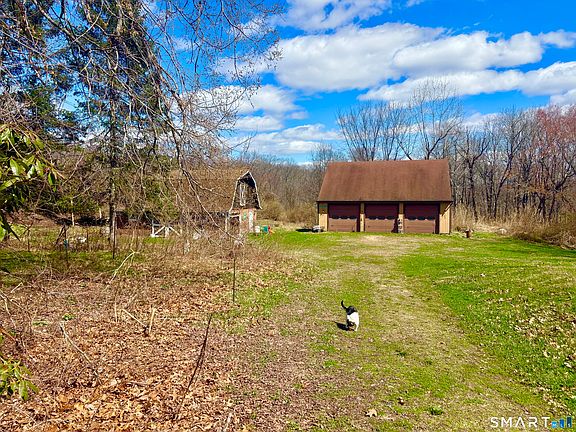 5th image of 235 Bull Hill Road