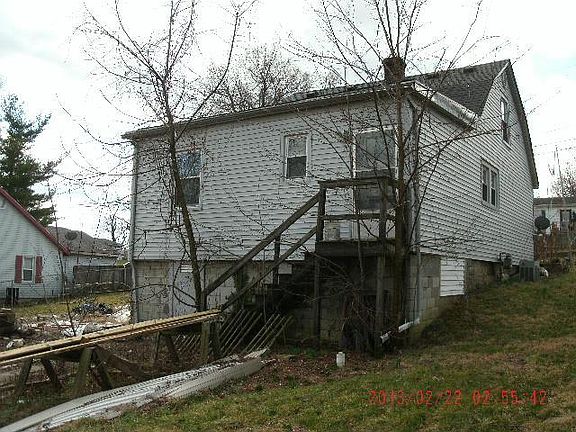 3rd image of 133 Ashton Dr