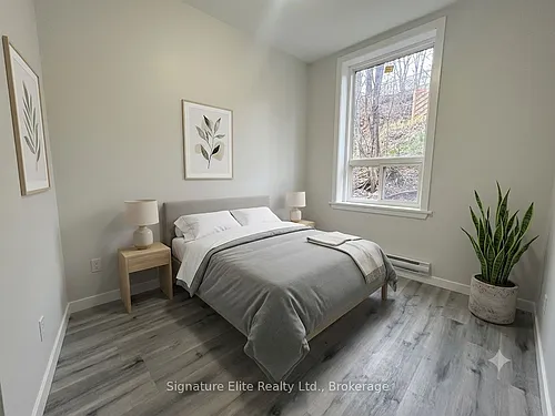 372 Darling St Photo 1