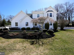21 Golf Dr, Hammonton, NJ 08037
