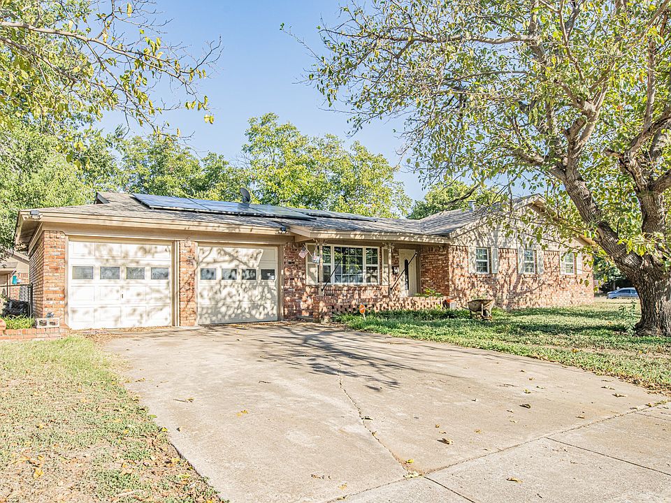 1st image of 4920 Cummings Dr