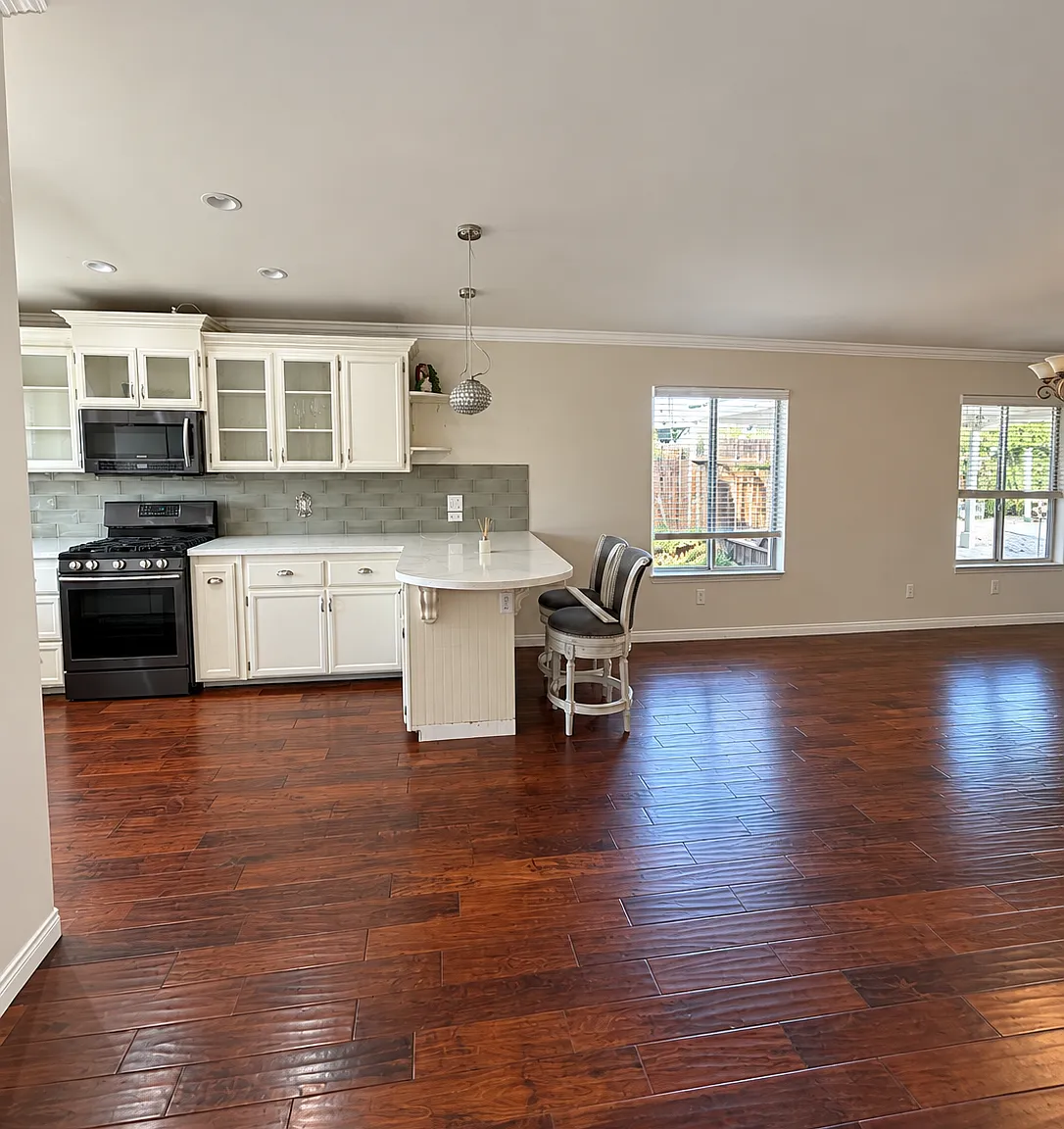 4 bed, 1843 sqft, $3,050 — Photo 4