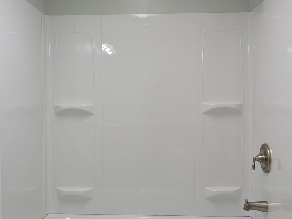 Bathroom Shower_04122022