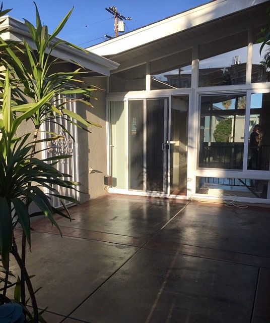 Private fenced patio