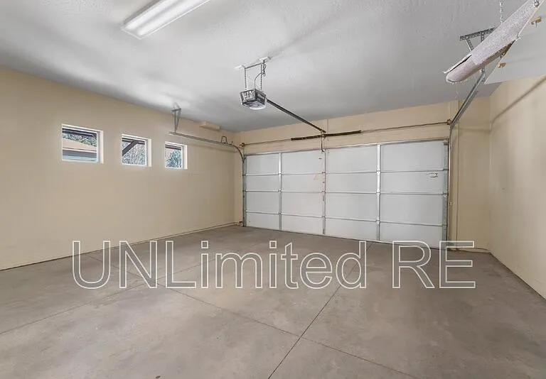 1201 N Warm Springs Trl — Photo 12