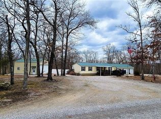 32479 Pleasant Ridge Dr, Warsaw, MO 65355