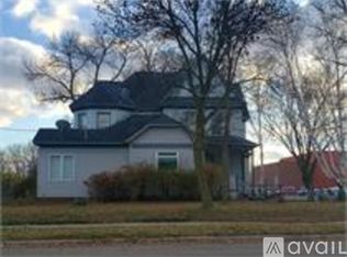 364 Maple St N UNIT 1E, Eden Valley, MN 55329