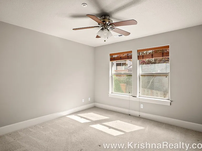 11322 NW Kimble Ct — Photo 15