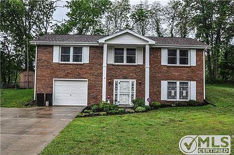 1st image of 402 Gable Ct