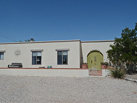 3rd image of 6710 N La Canada Dr