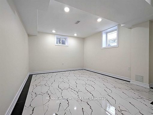 3rd image of 595 Gibbons St #Basement