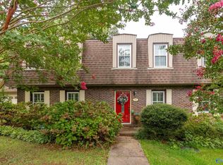 731 Woodmar Dr, Rainbow City, AL 35906