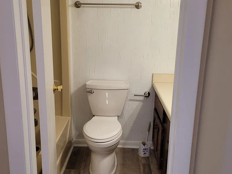 49 Riverside Villa Dr — Photo 16