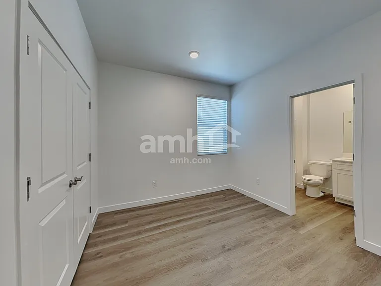 13121 N Mustang Crossing Rd — Photo 13