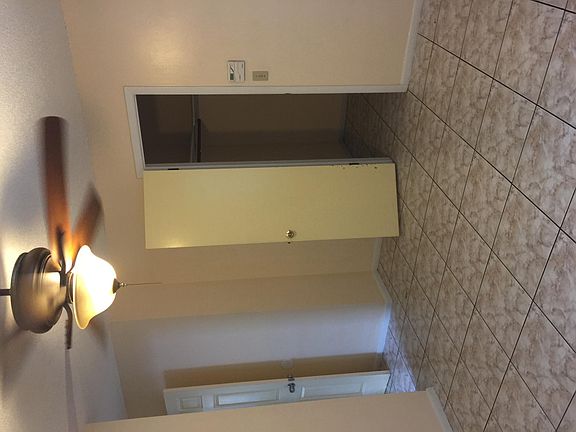 5th image of 1790 Carley Ct