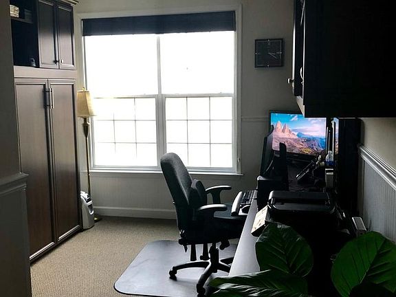 5th image of 1523 Enyart Way Unit 201