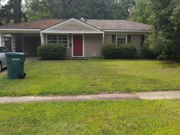 2311 Debastrop Dr