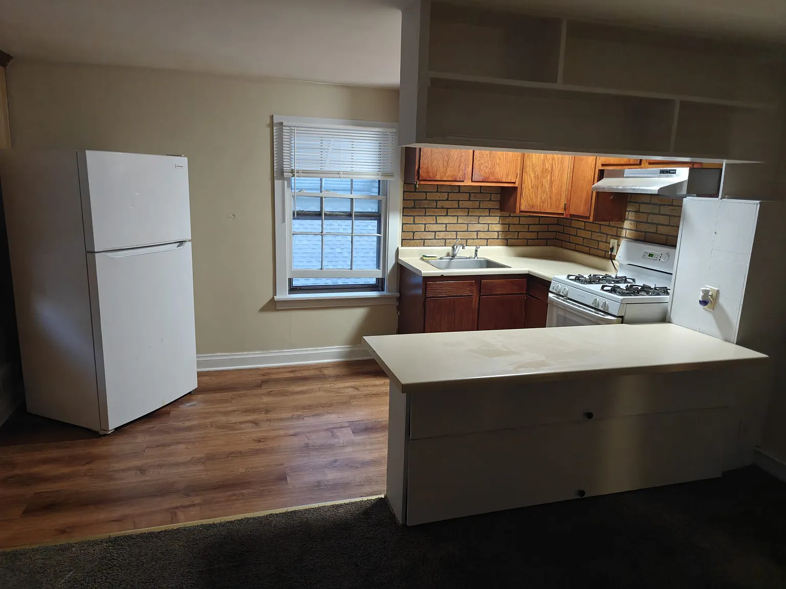 1 bed, 560 sqft, $1,800 — Photo 4
