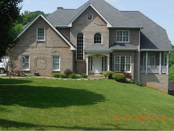 1st image of 320 Southwood Dr