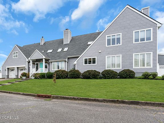 3rd image of 24 Highland Avenue