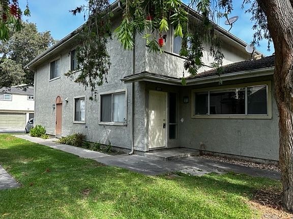 3rd image of 2571 Yardarm Ave