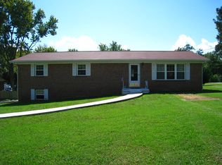 1105 Crestview Dr NW, Cleveland, TN 37312