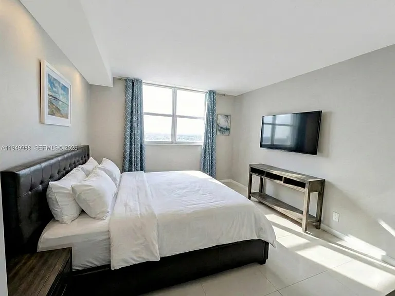 3000 S Ocean Dr #1412 — Photo 17