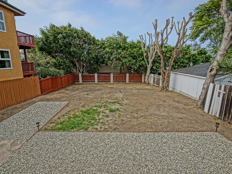 827 N Lucia Ave — Photo 24
