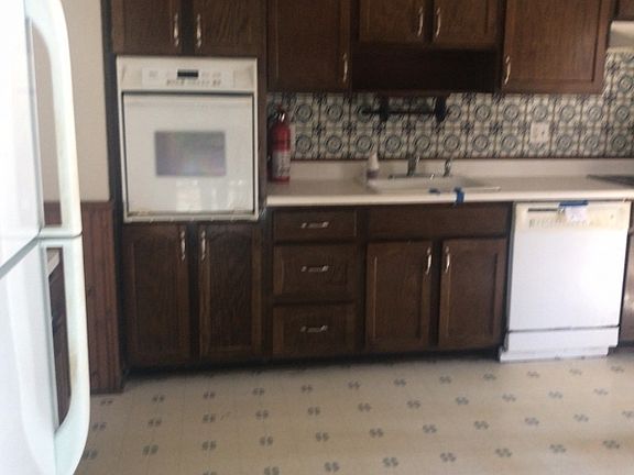 2nd image of 11 Dorchester Dr