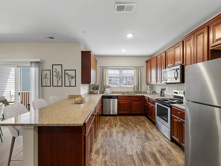 Residences of Summerlin — Photo 11
