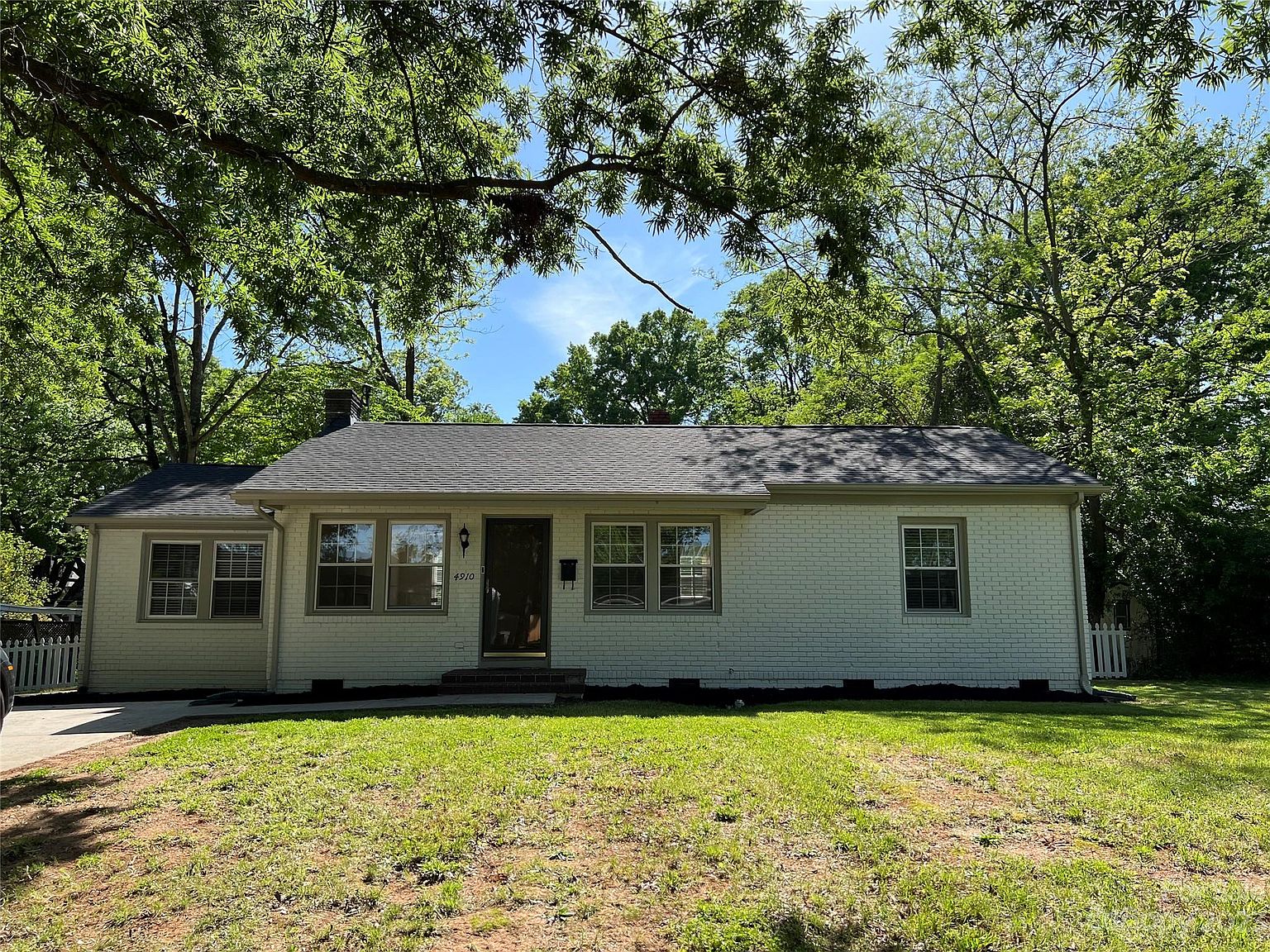 4910 Buckingham Dr, Charlotte, NC 28209 Zillow