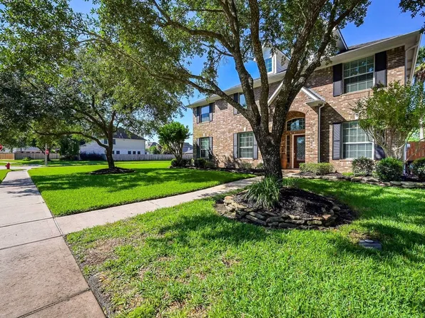 903 High Ridge Dr, Friendswood, TX 77546